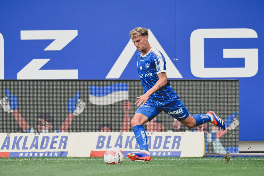 LINZ,AUSTRIA,25.AUG.24 - SOCCER - ADMIRAL Bundesliga, FC Blau Weiss Linz vs SK Rapid Wien. Image shows Alexander Briedl (Linz). Photo: GEPA pictures/ Daniela Moser